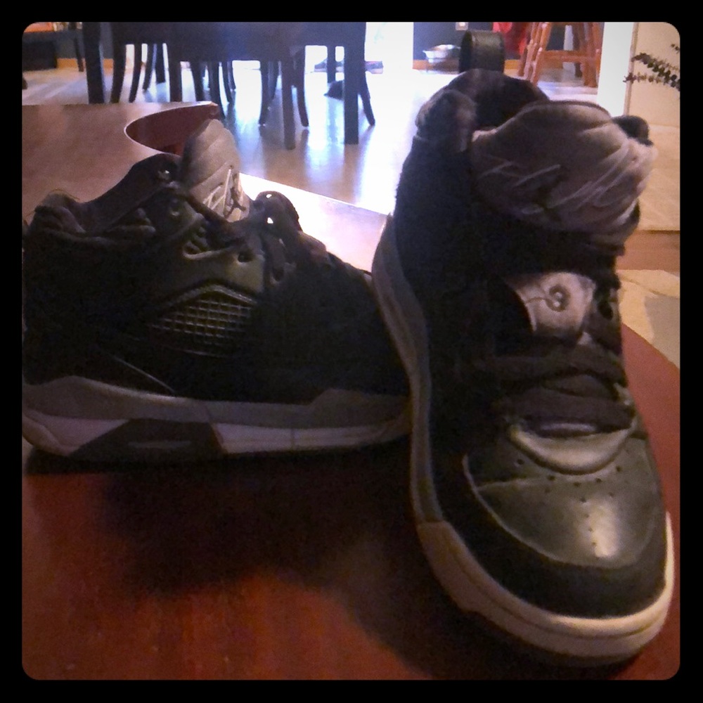 Jordan Flight sneakers. Big kid size 4.5